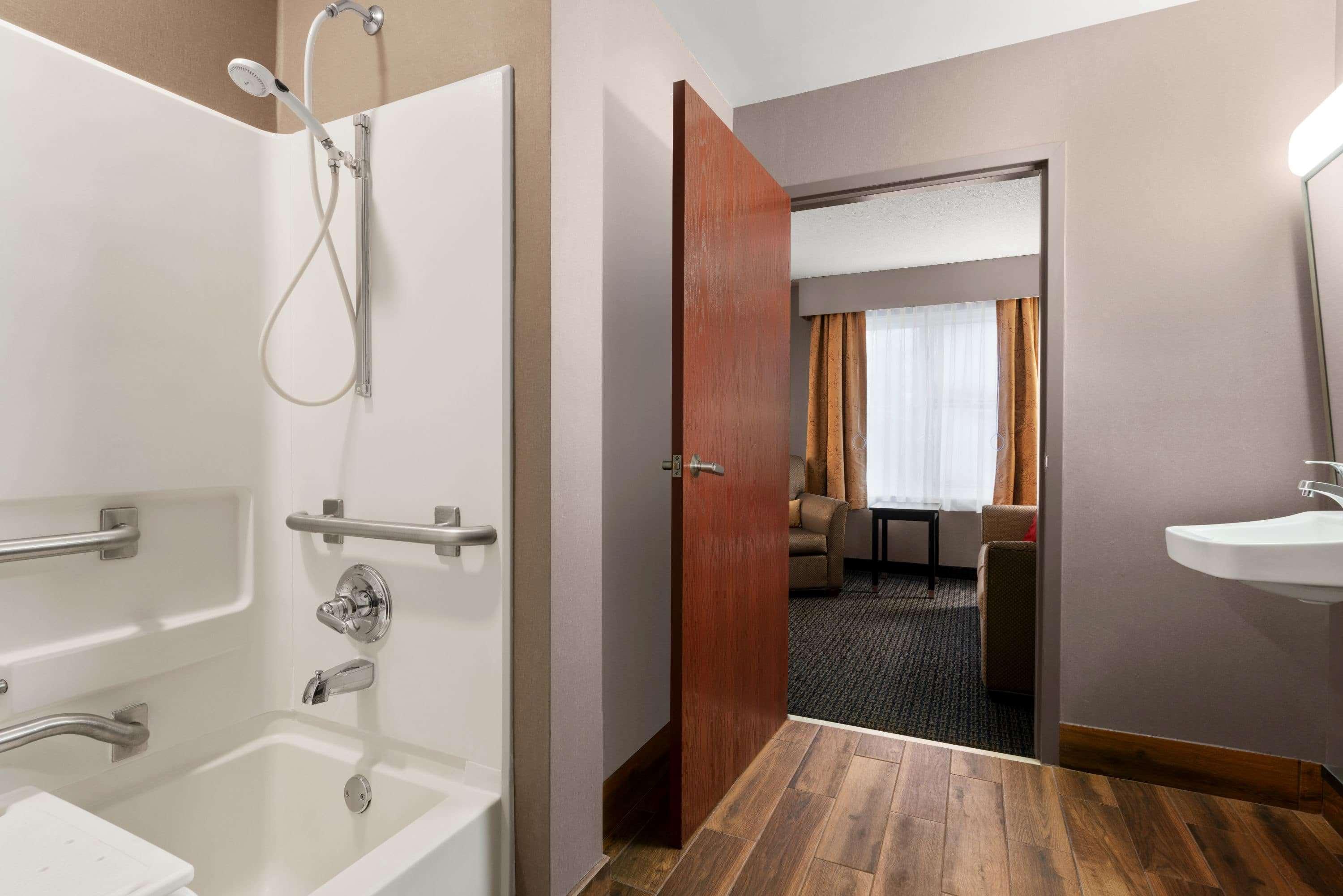 Hotel Lancaster 3*