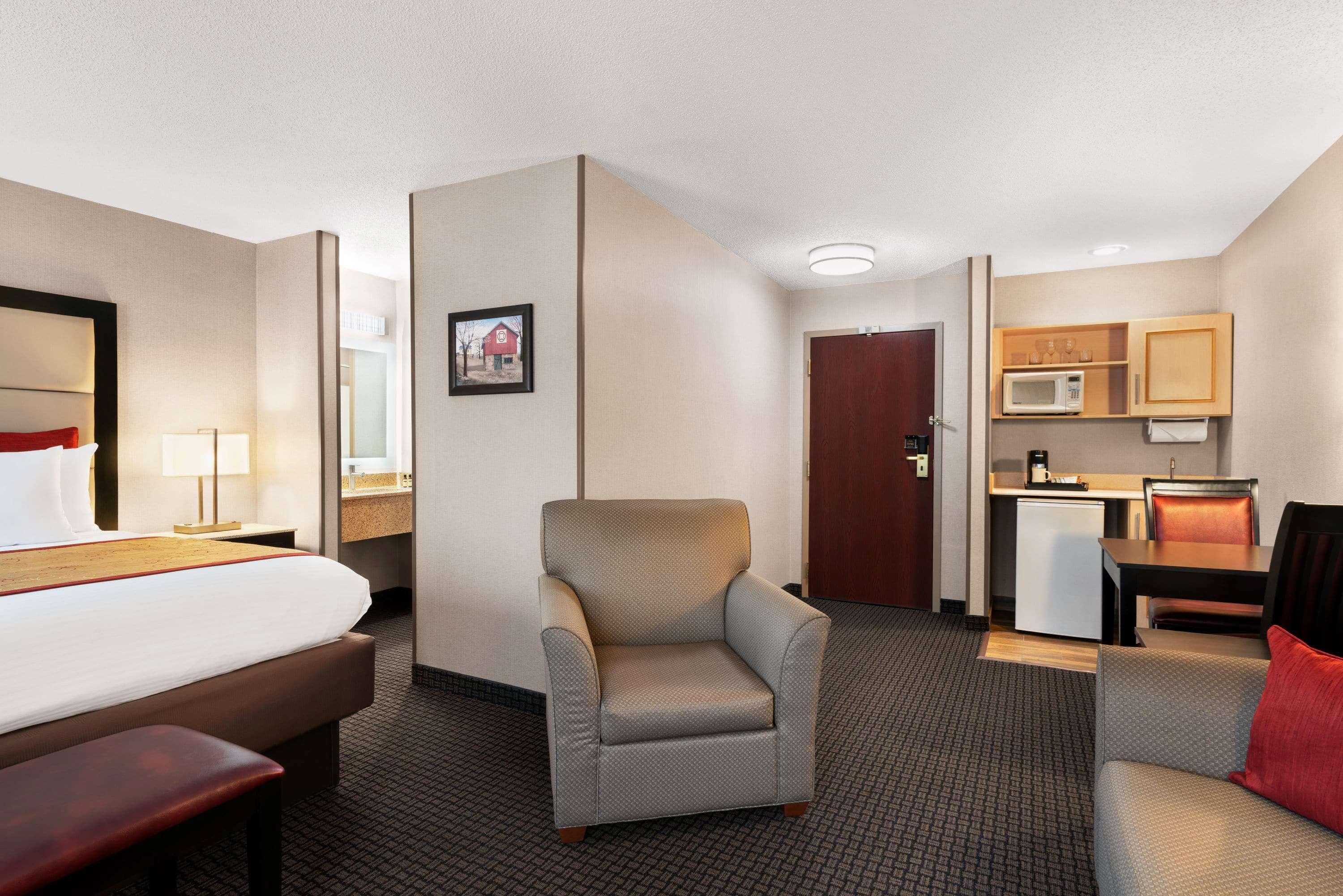 Hotel Lancaster Suites Fertility