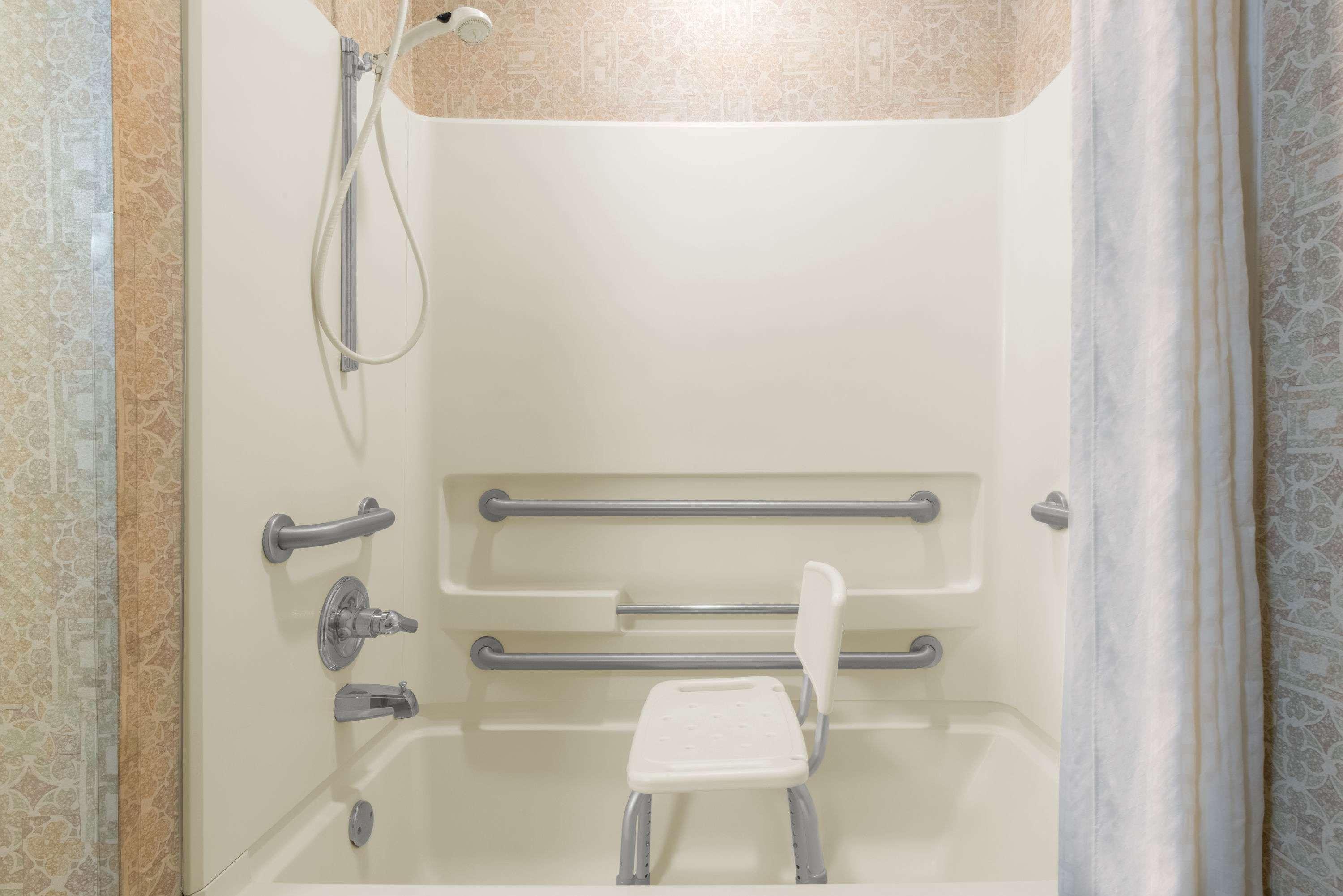 Hotel Lancaster Suites Fertility